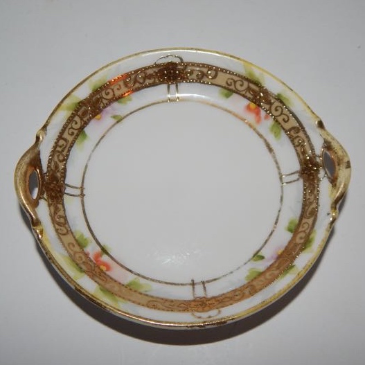 Nippon Porcelain Salt Cellars and Three Homco Bud Vases