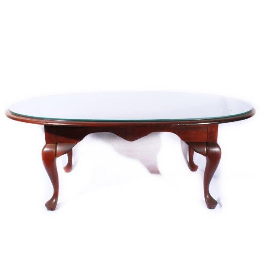 Queen Anne Style Oval Coffee Table