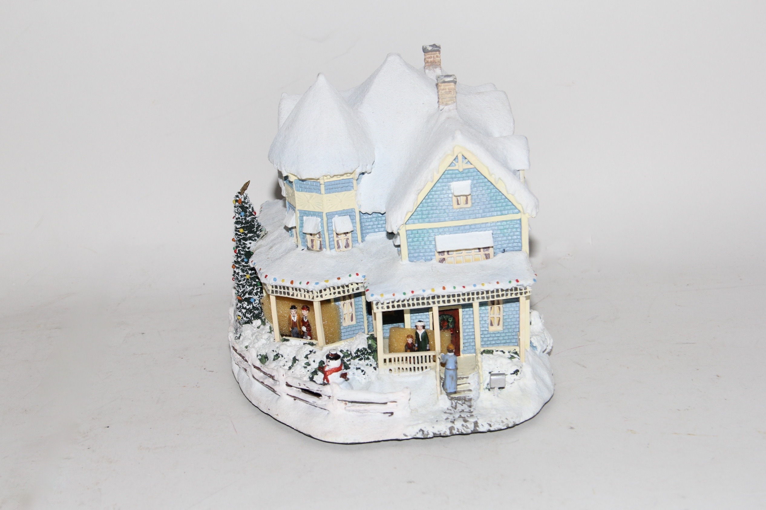 Pair of Thomas Kinkade Hawthorne Village Houses