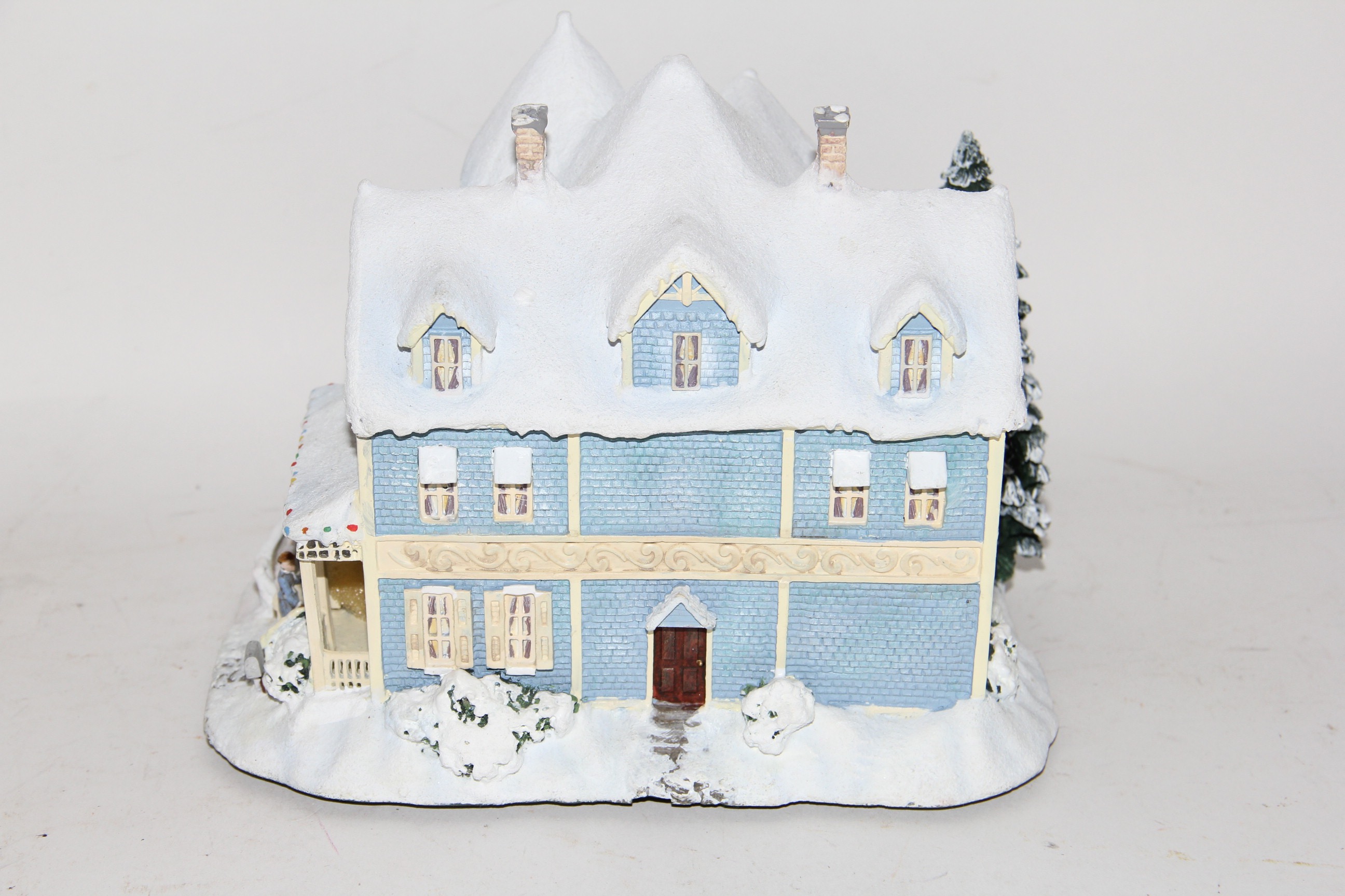 Pair of Thomas Kinkade Hawthorne Village Houses
