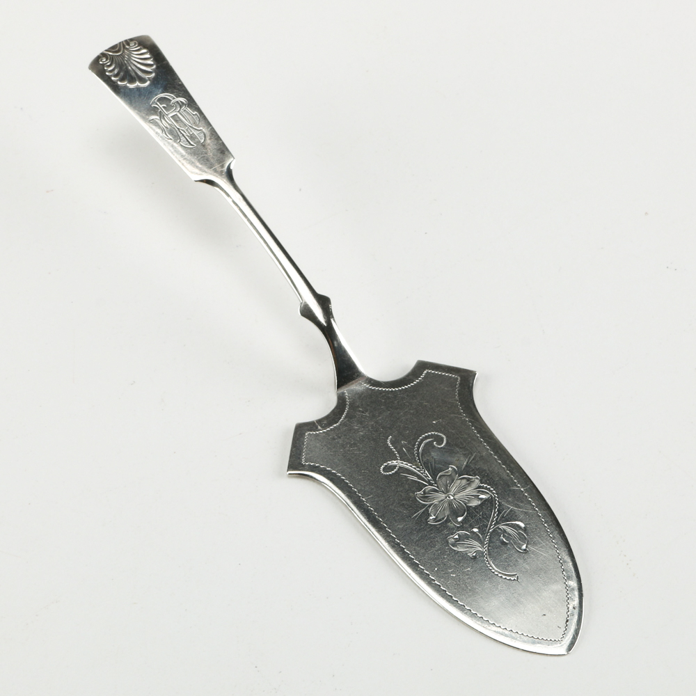 1934 Finnish 813H Silver Cake Server