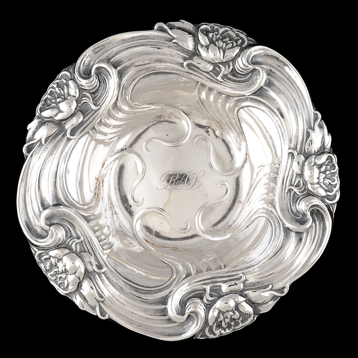 Whiting Art Nouveau Water Lily Sterling Silver Floral Repoussé Bowl