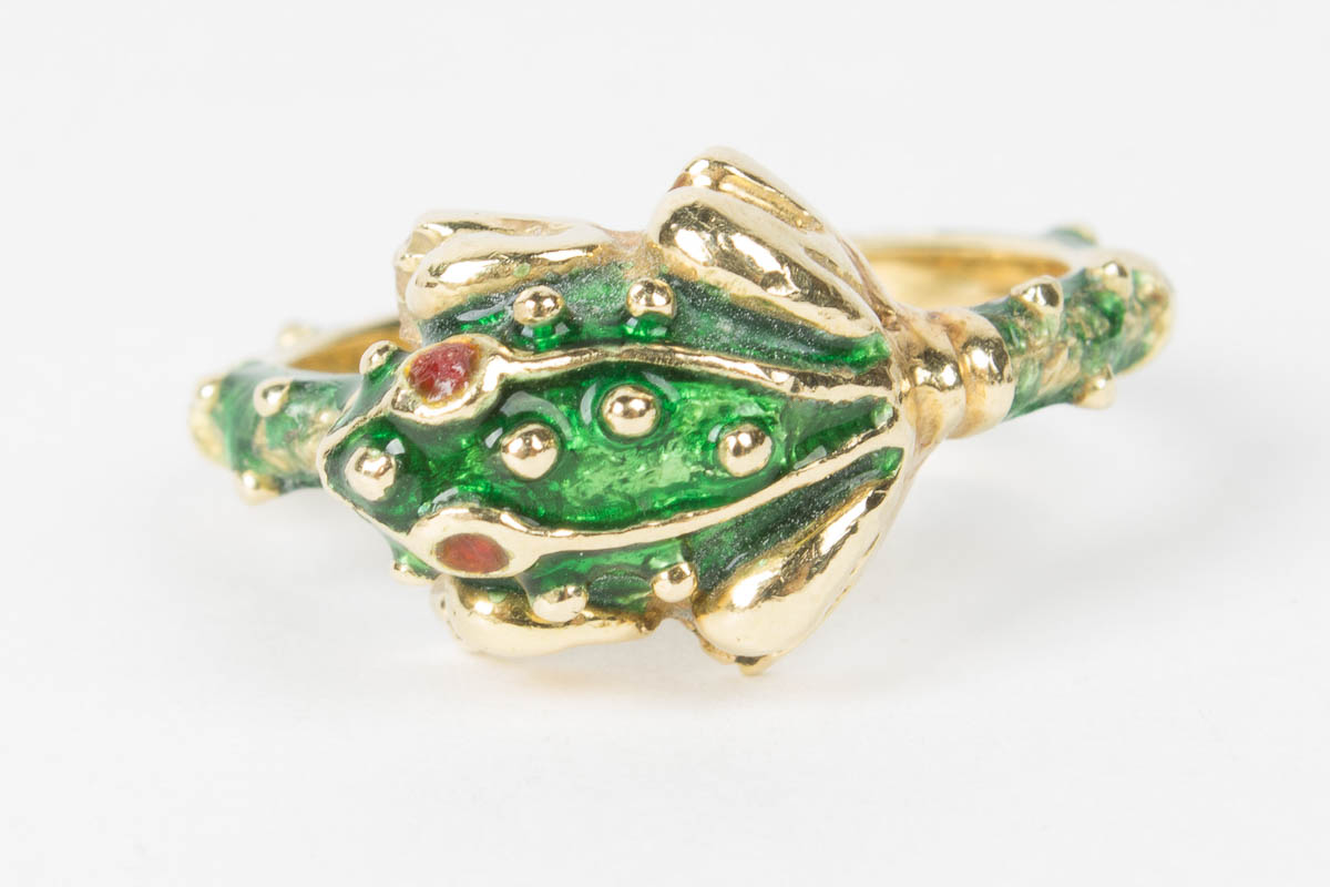 18 Karat Yellow Gold and Enamel Frog Ring