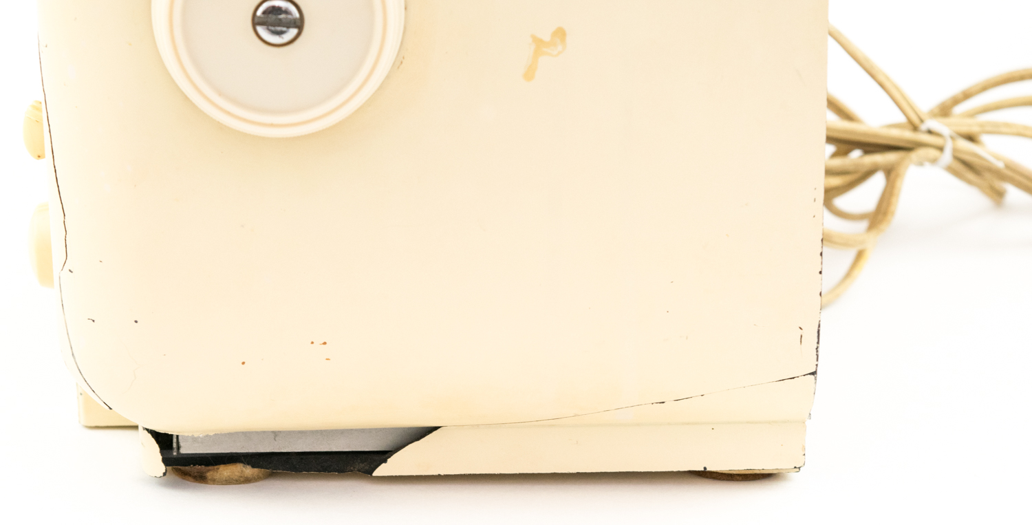 Vintage Dionne Quintuplets Radio