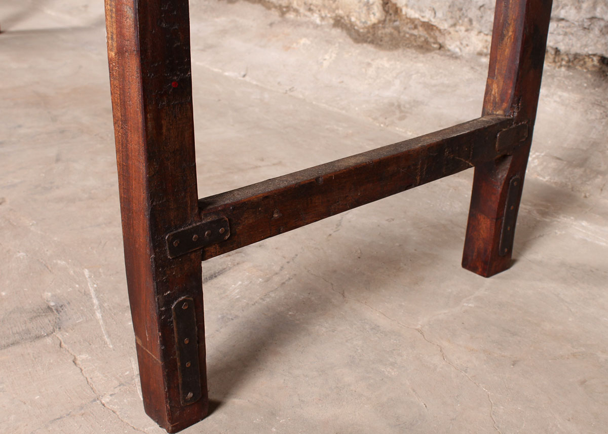 Reclaimed Wood Paneled Dining Table with Metal Strapping