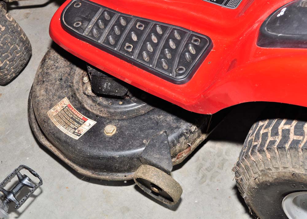 Troy-Bilt Super Bronco Riding Mower