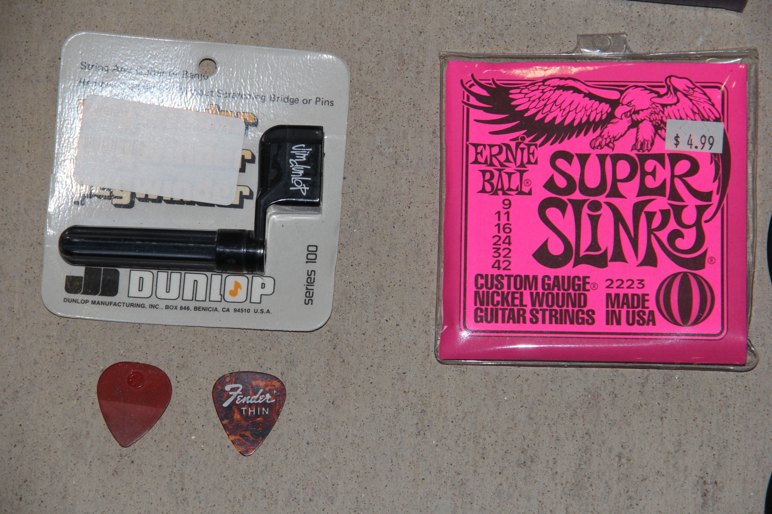 Epiphone Guitar Pedal and Guitar Accessories