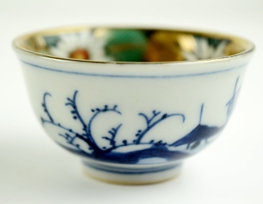 Vintage Japanese Kutani Porcelain Sake Cup Set of Five in Fitted Wooden Box