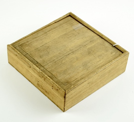 Vintage Japanese Kutani Porcelain Sake Cup Set of Five in Fitted Wooden Box