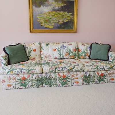 Quilted Floral Patterend Sofa