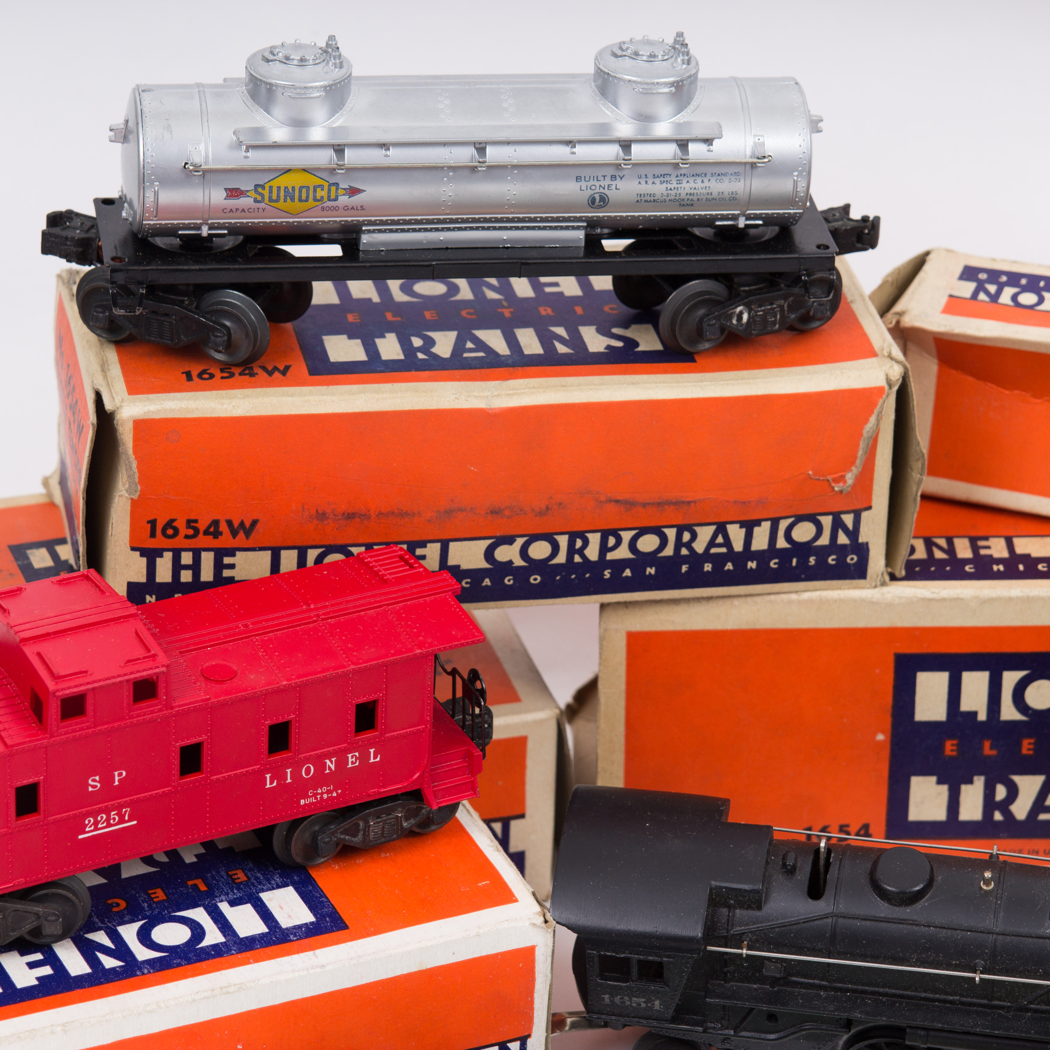 1940s Lionel Electric Train Set with Original Boxes