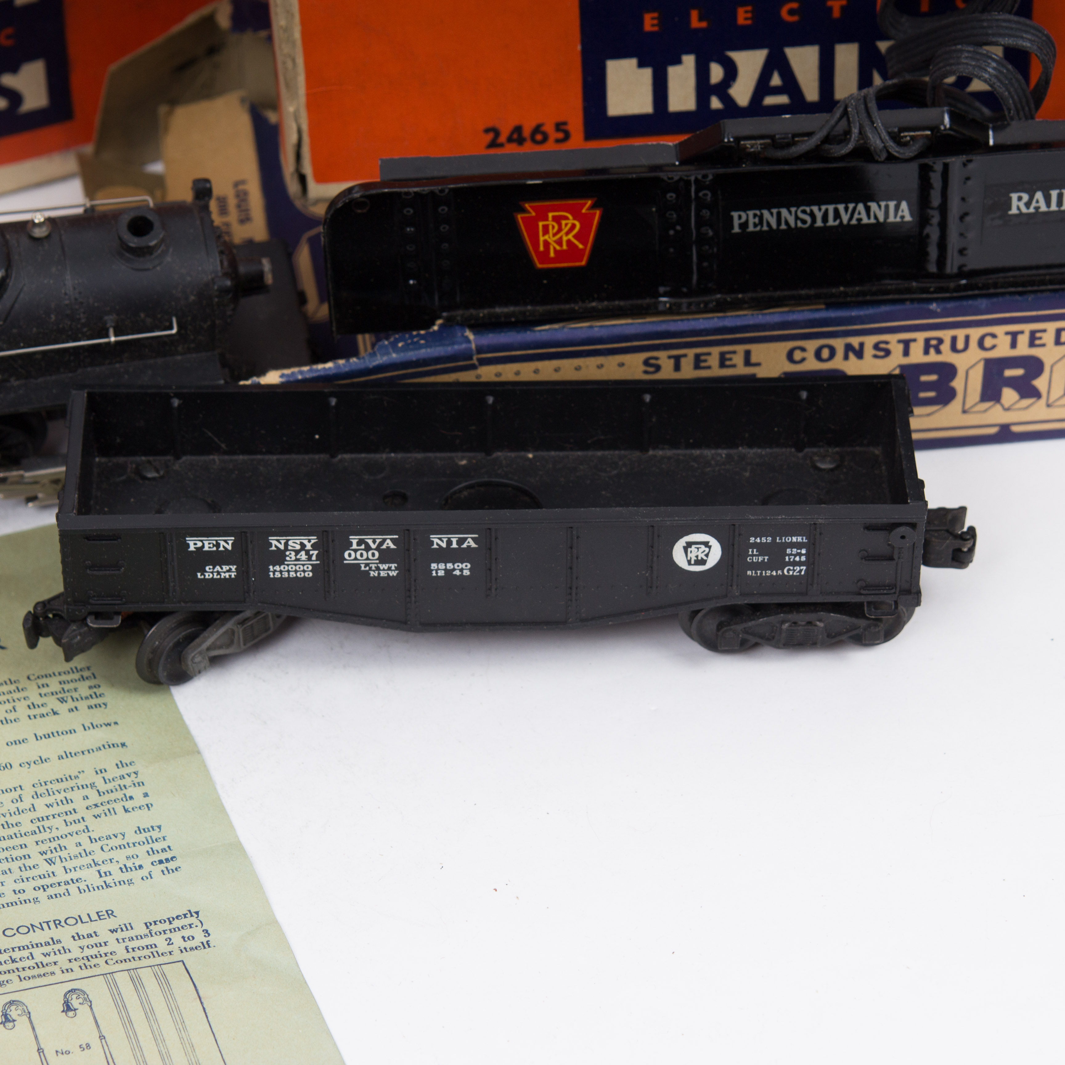 1940s Lionel Electric Train Set with Original Boxes