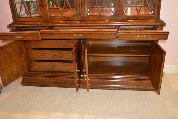 Henredon Charles X China Cabinet