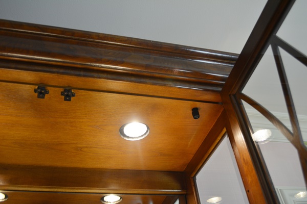 Henredon Charles X China Cabinet