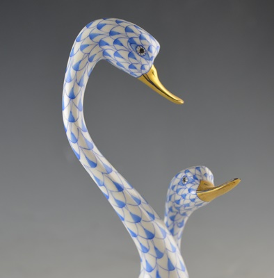 Herend Pair of Swans Porcelain Figurine