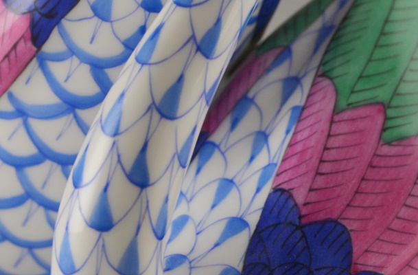 Herend Pair of Swans Porcelain Figurine