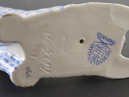 Herend Cat With Ball Porcelain Figurine