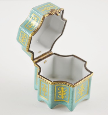 Limoges Floral Concave Shaped Porcelain Trinket Box