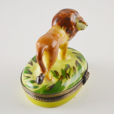 Limoges Safari Lion Porcelain Trinket Box