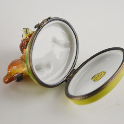 Limoges Safari Lion Porcelain Trinket Box