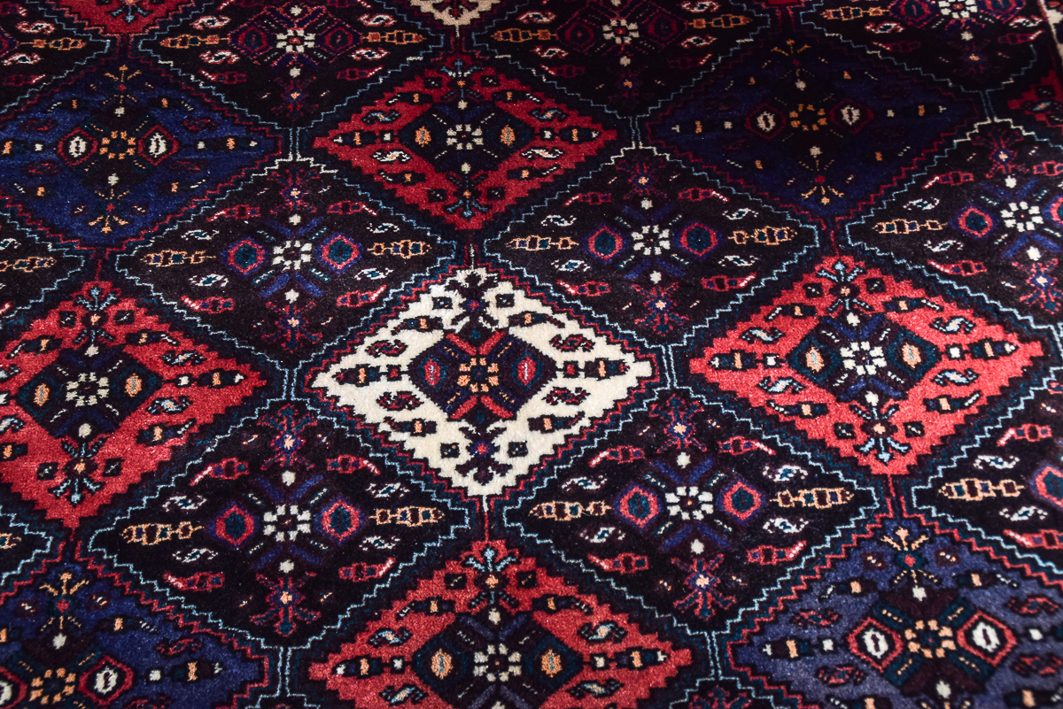 Handwoven Persian Diamond Pattern Area Rug