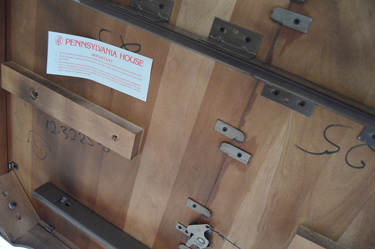 Federal Style Cherry Dining Table