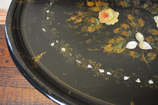 Asian Influenced Black Lacquered Oval Tray Table/Coffee Table