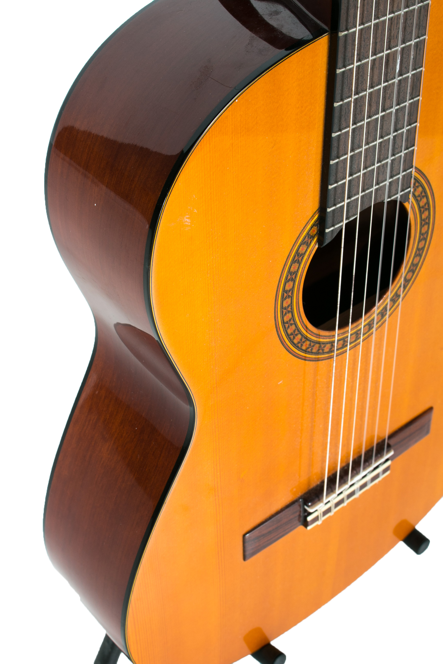 Yahama Classical Style Acoustic Guitar