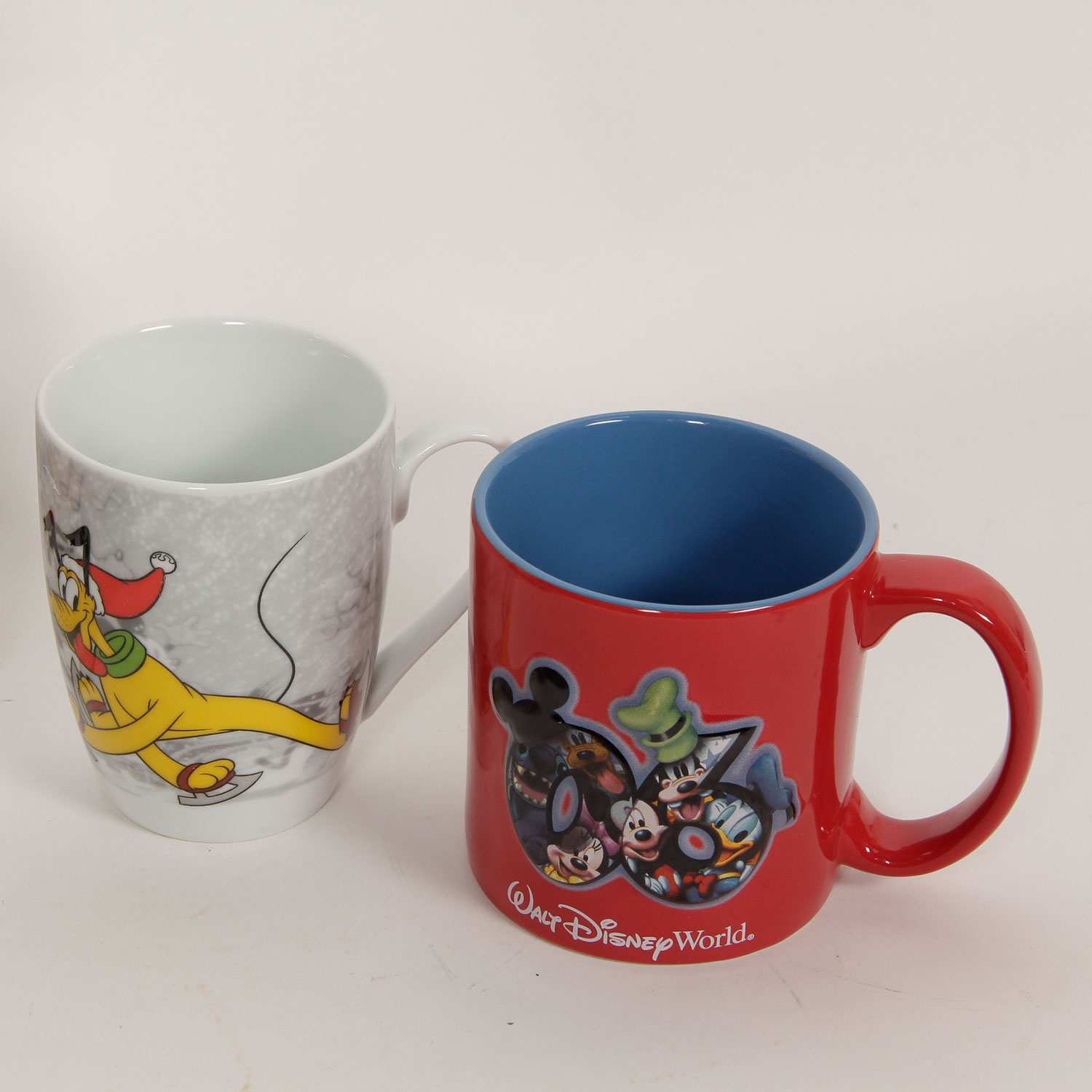 Disney Carafe and Mugs with Shrek Character Glasses