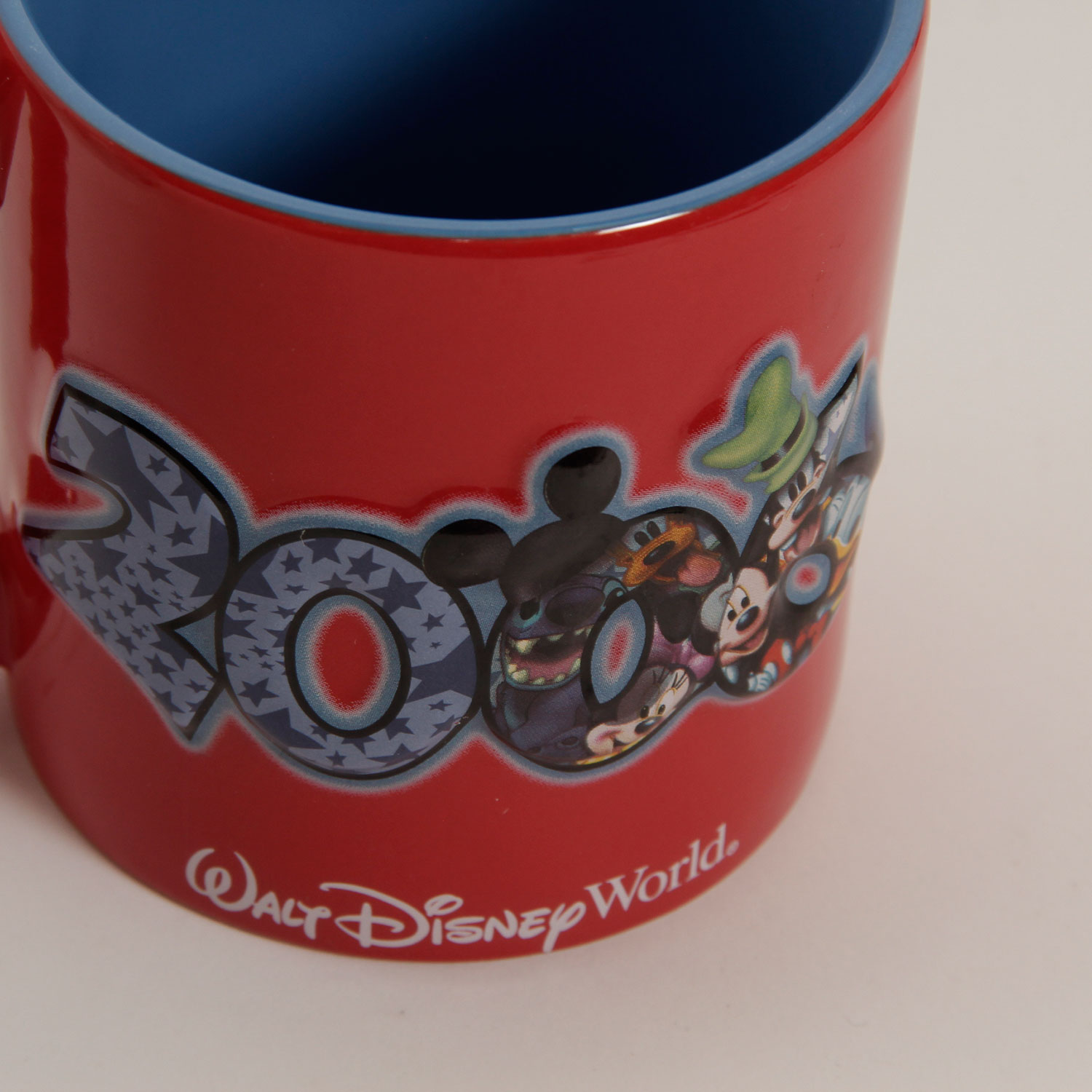 Disney Carafe and Mugs with Shrek Character Glasses
