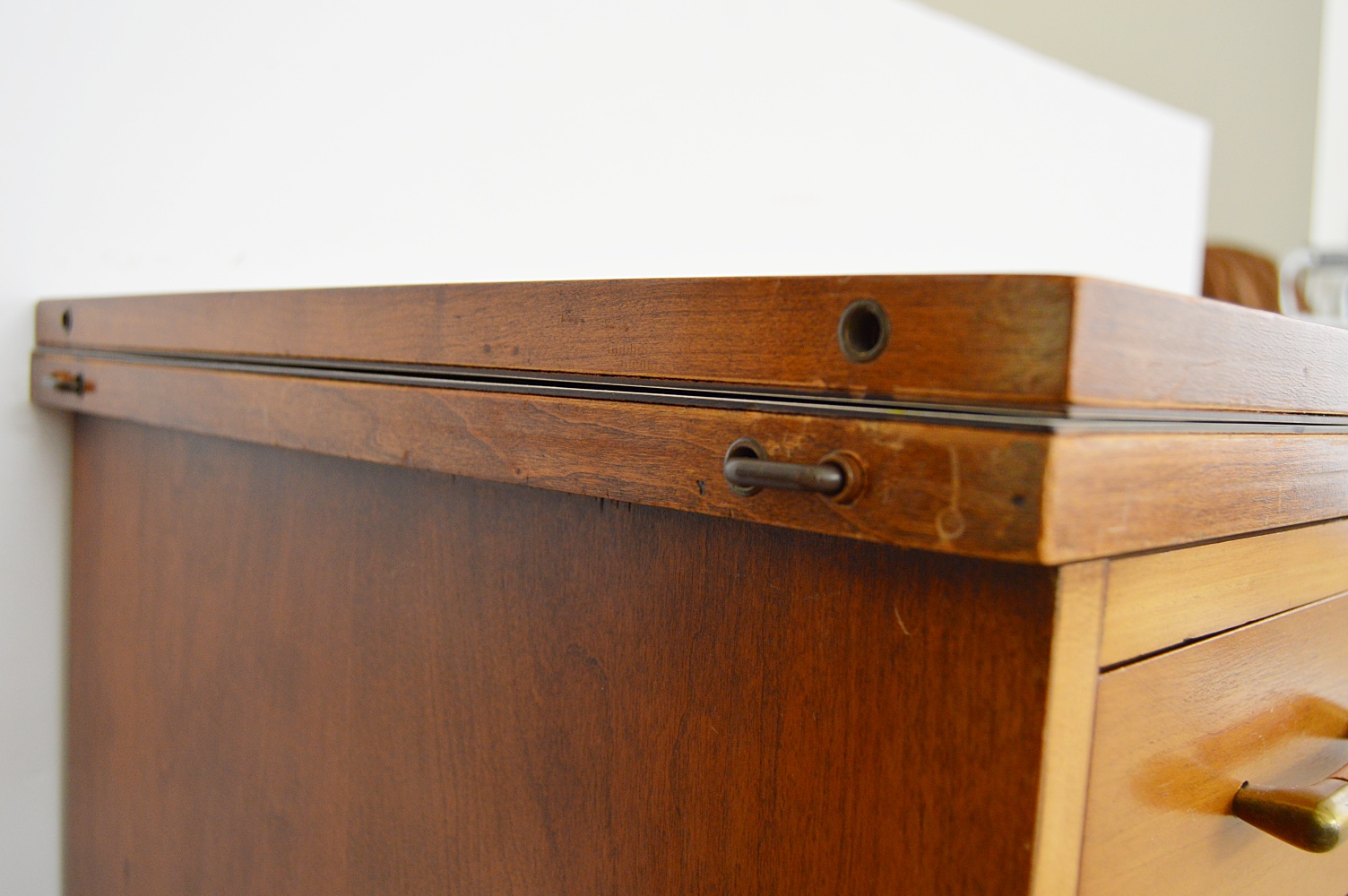 Mid Century Henredon Cherry Sideboard Bar