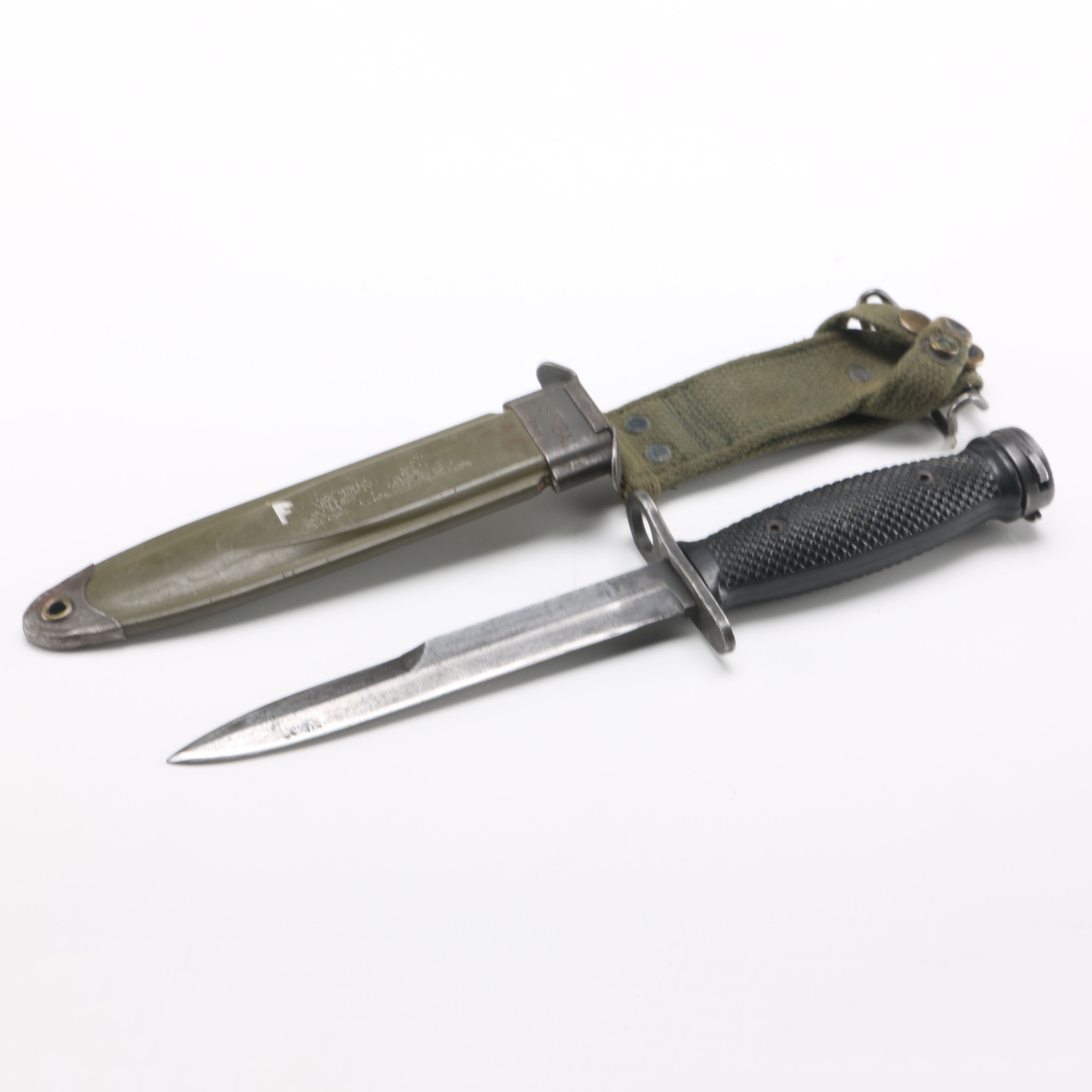 Vintage M4 Bayonet in Scabbard