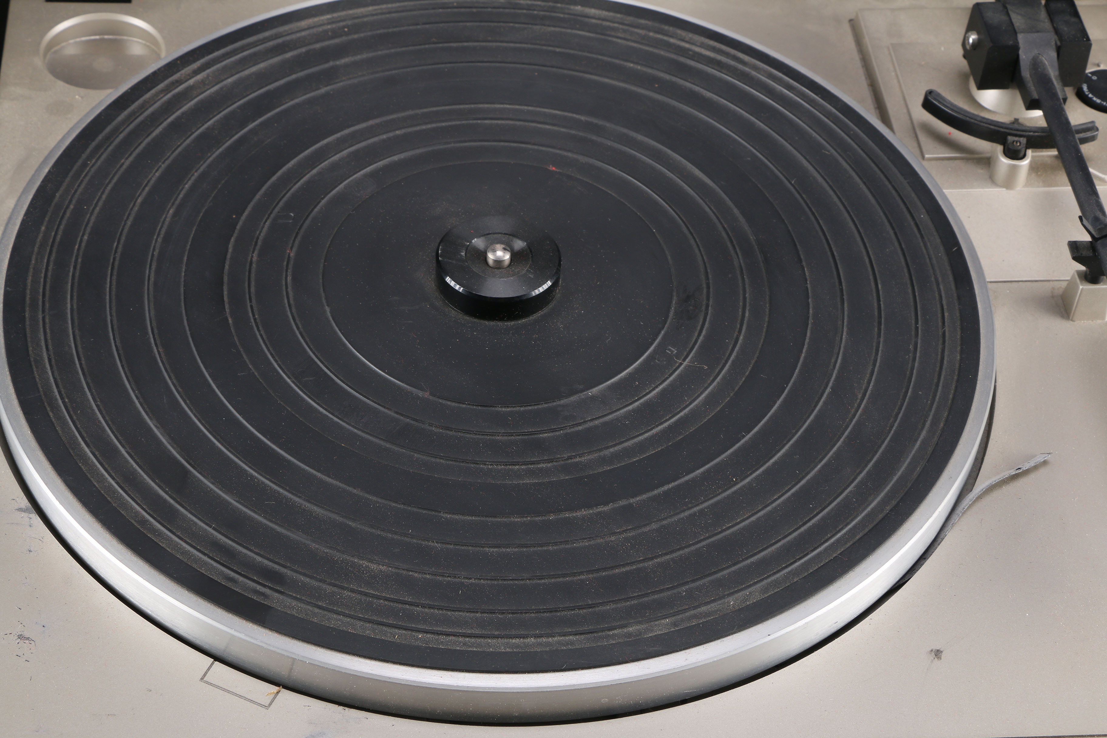 Fisher Studio Standard MT 30 Turntable