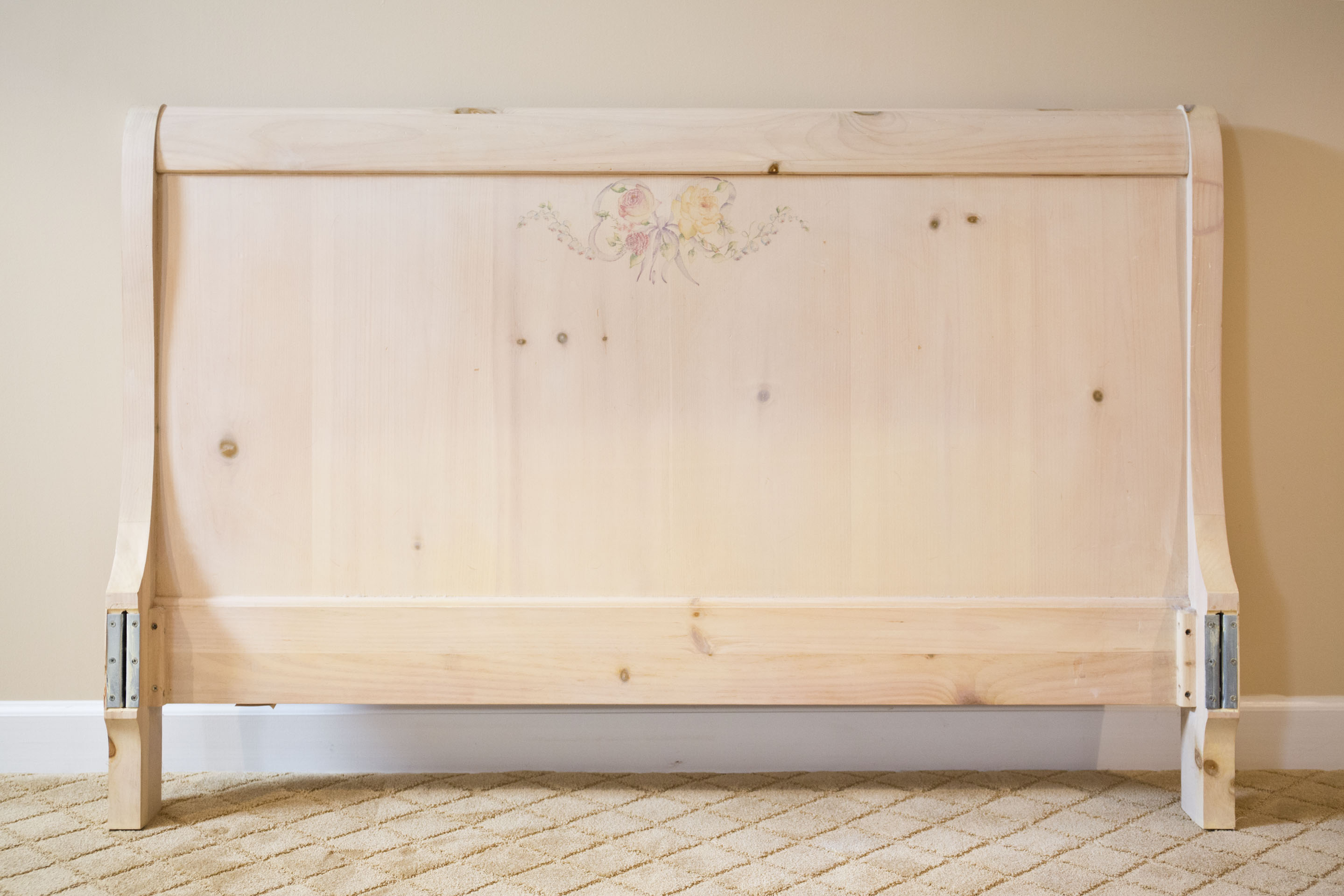 Thomasville "Impressions" Sleigh Bed