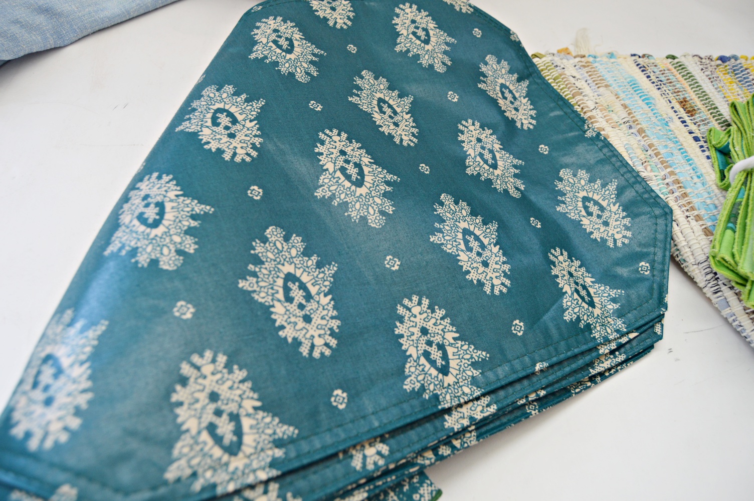 Kitchen Linens in Shades of Blue