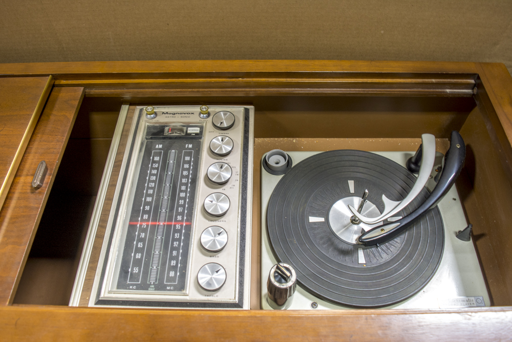 Magnavox Console Record Player