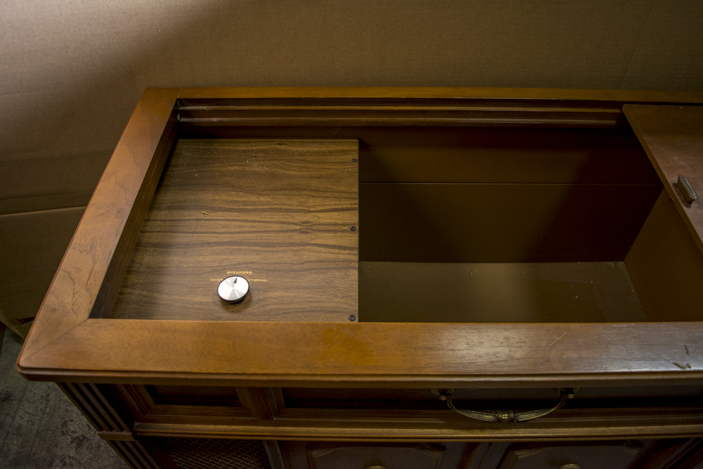 Magnavox Console Record Player