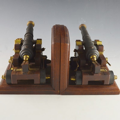 Pair of Canon Bookends and Matching Table Lamp