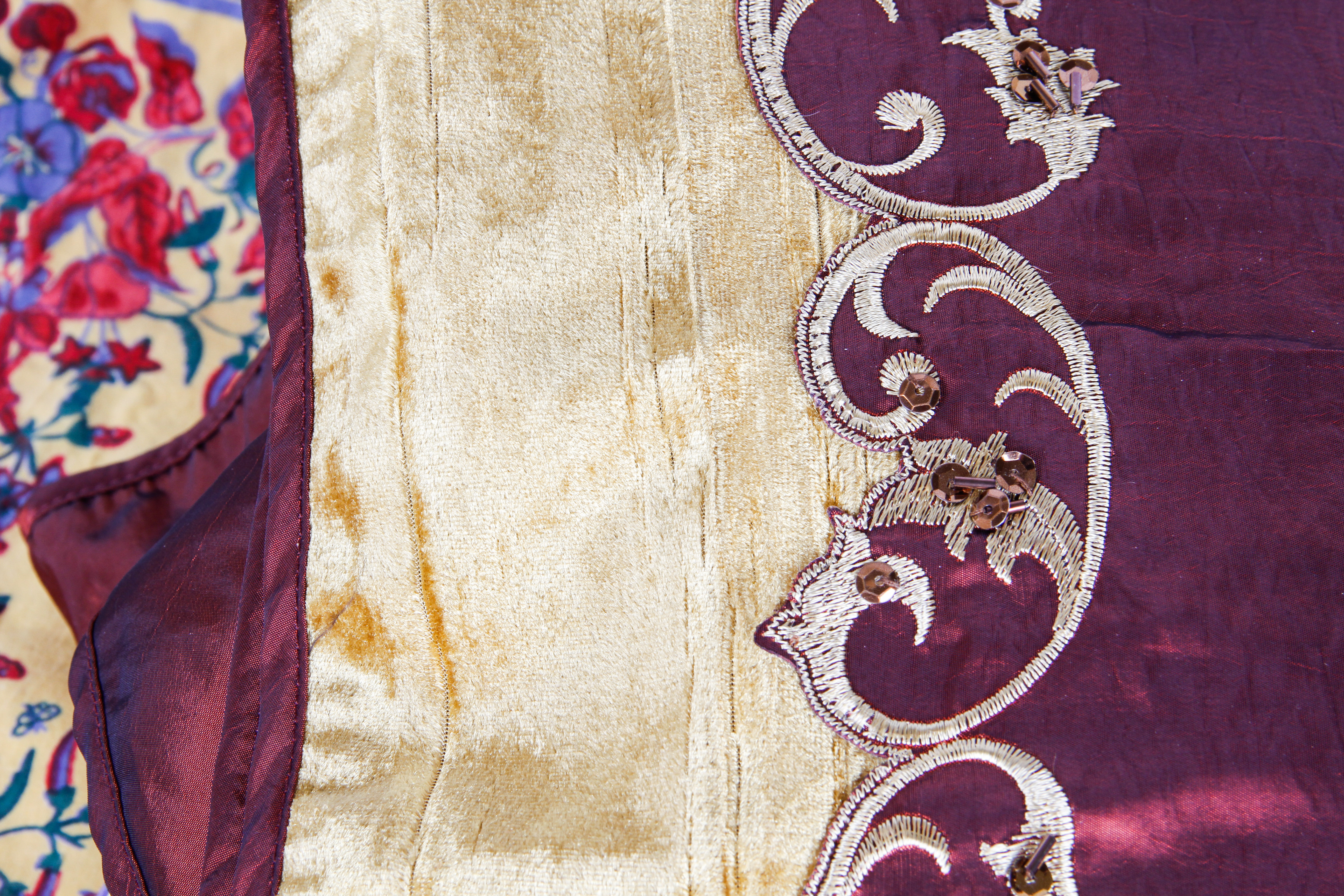 Collection of Vintage Kitchen Linens including Williams Sonoma