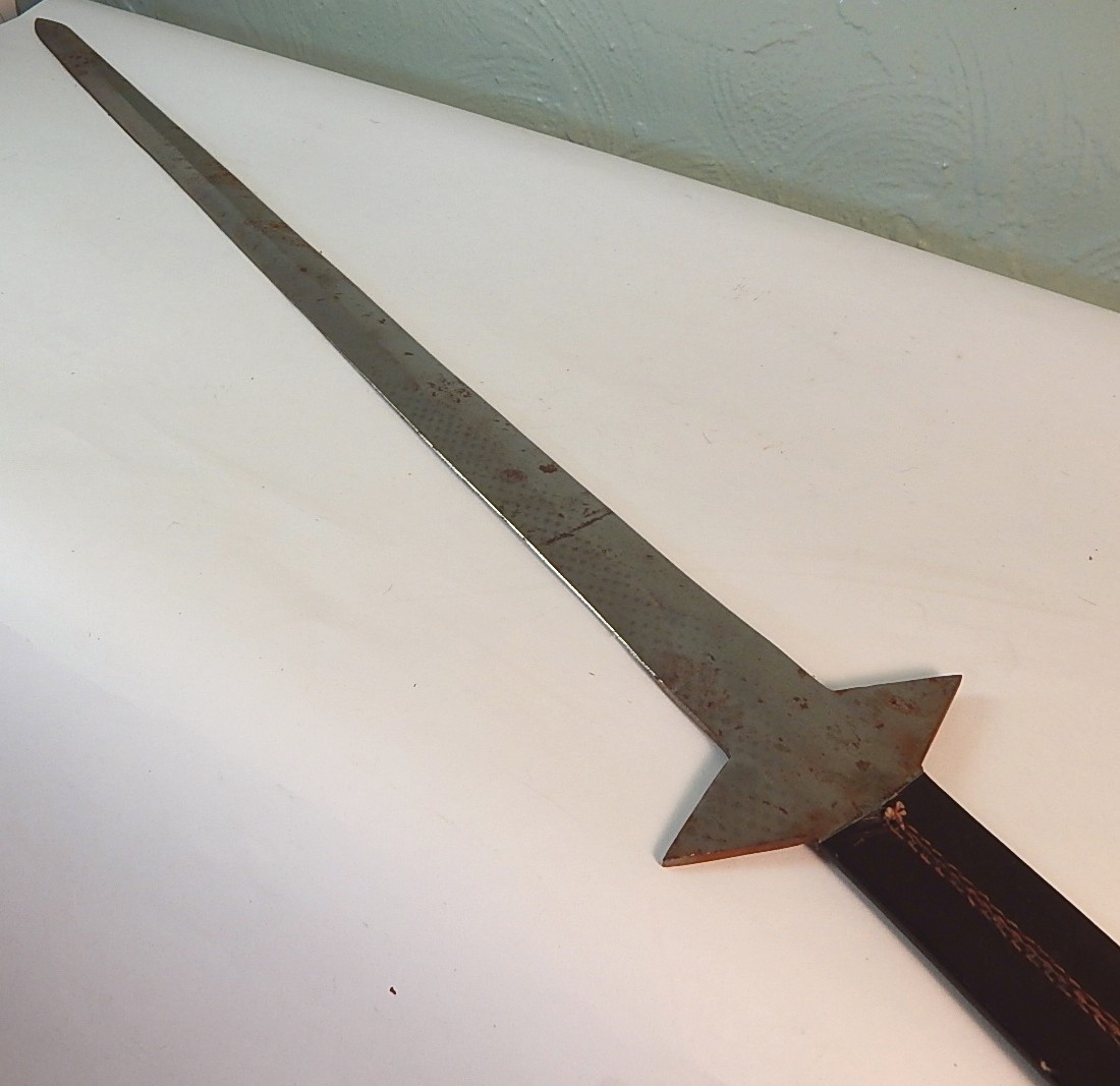 Handcrafted/forged Scottish Two-Handed Claymore Sword