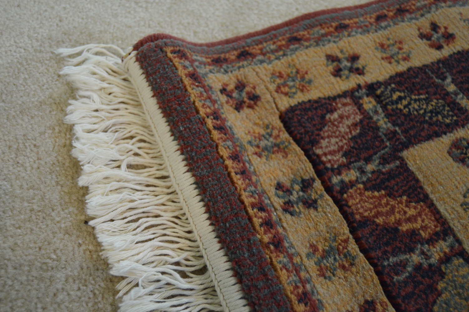 Pair of Machine Woven Accent Rugs