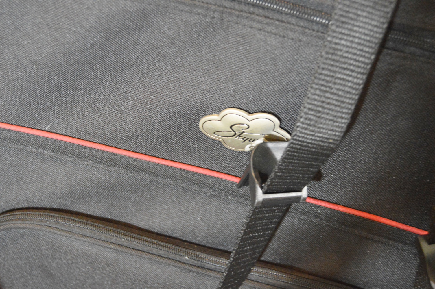 Luggage Group with Oscar de la Renta, American Tourister