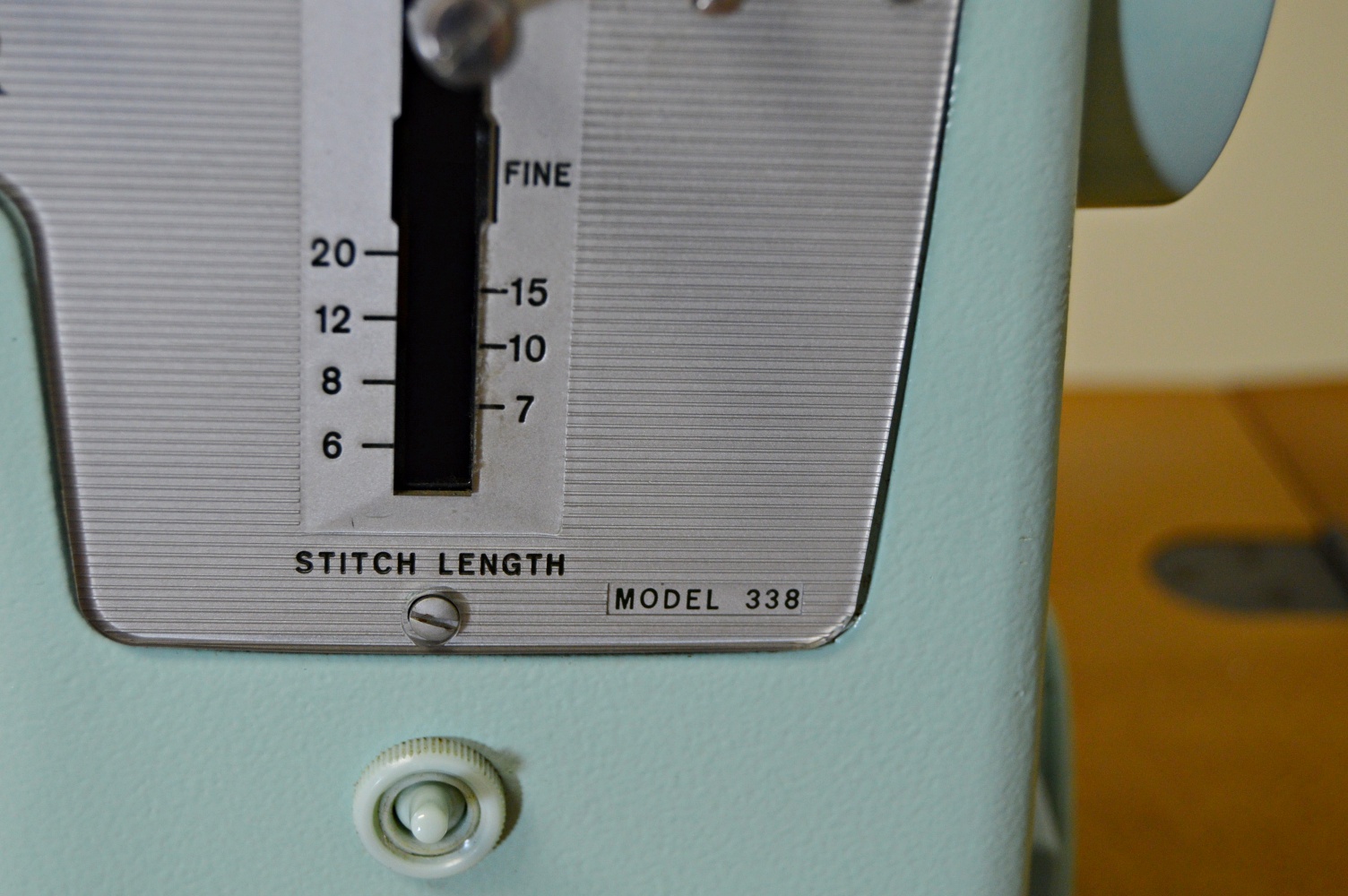 1960s Singer 338 Sewing Machine with Table