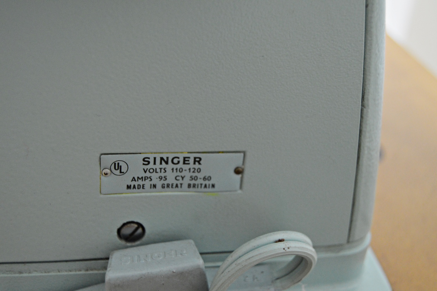 1960s Singer 338 Sewing Machine with Table