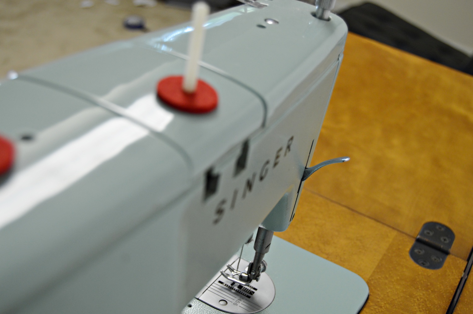 1960s Singer 338 Sewing Machine with Table