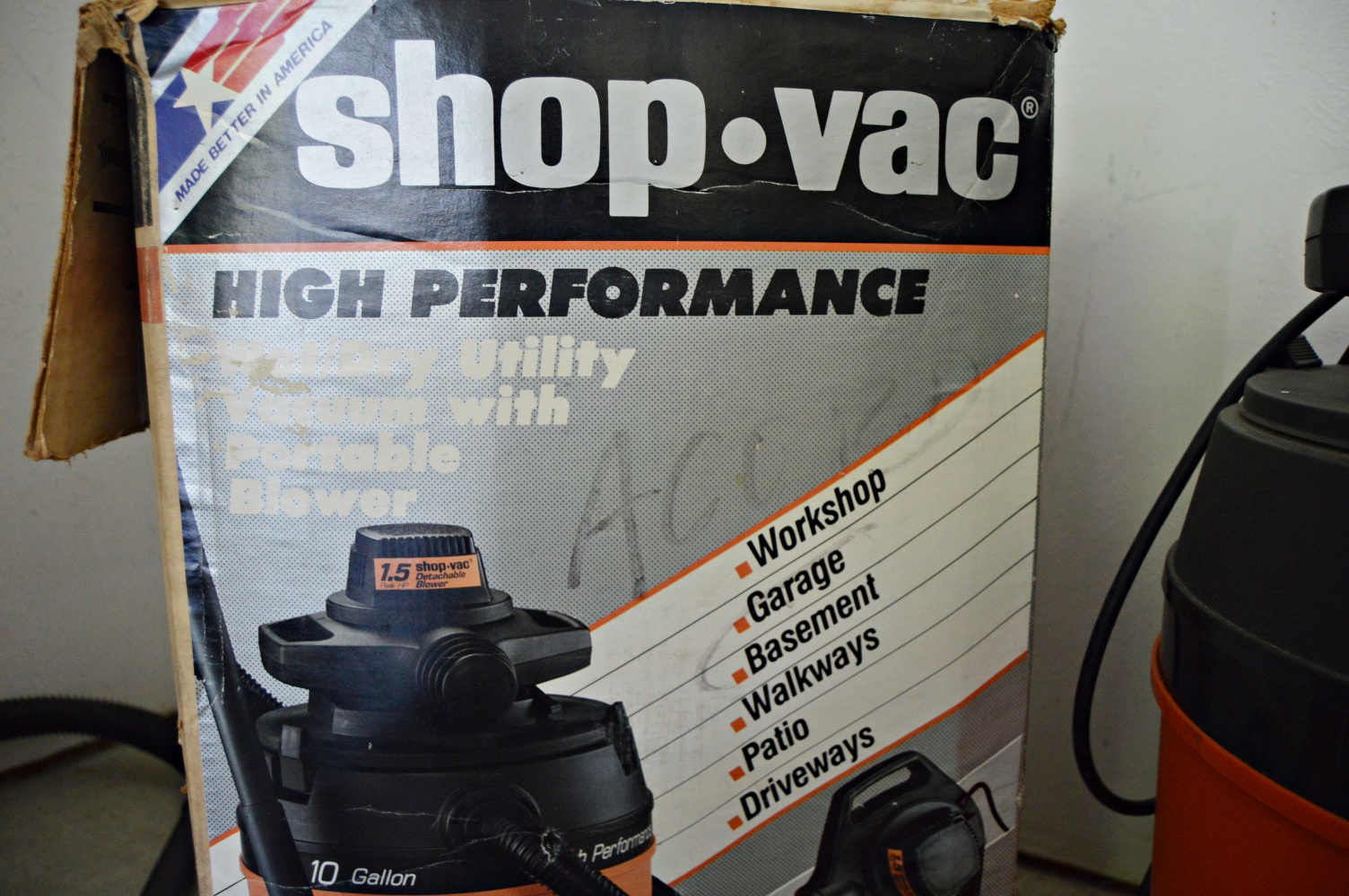 Ten Gallon Wet/Dry Shop-Vac Vacuum