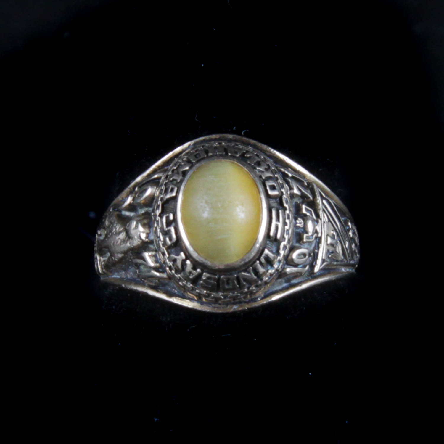 10k Gold Class Ring with Stone