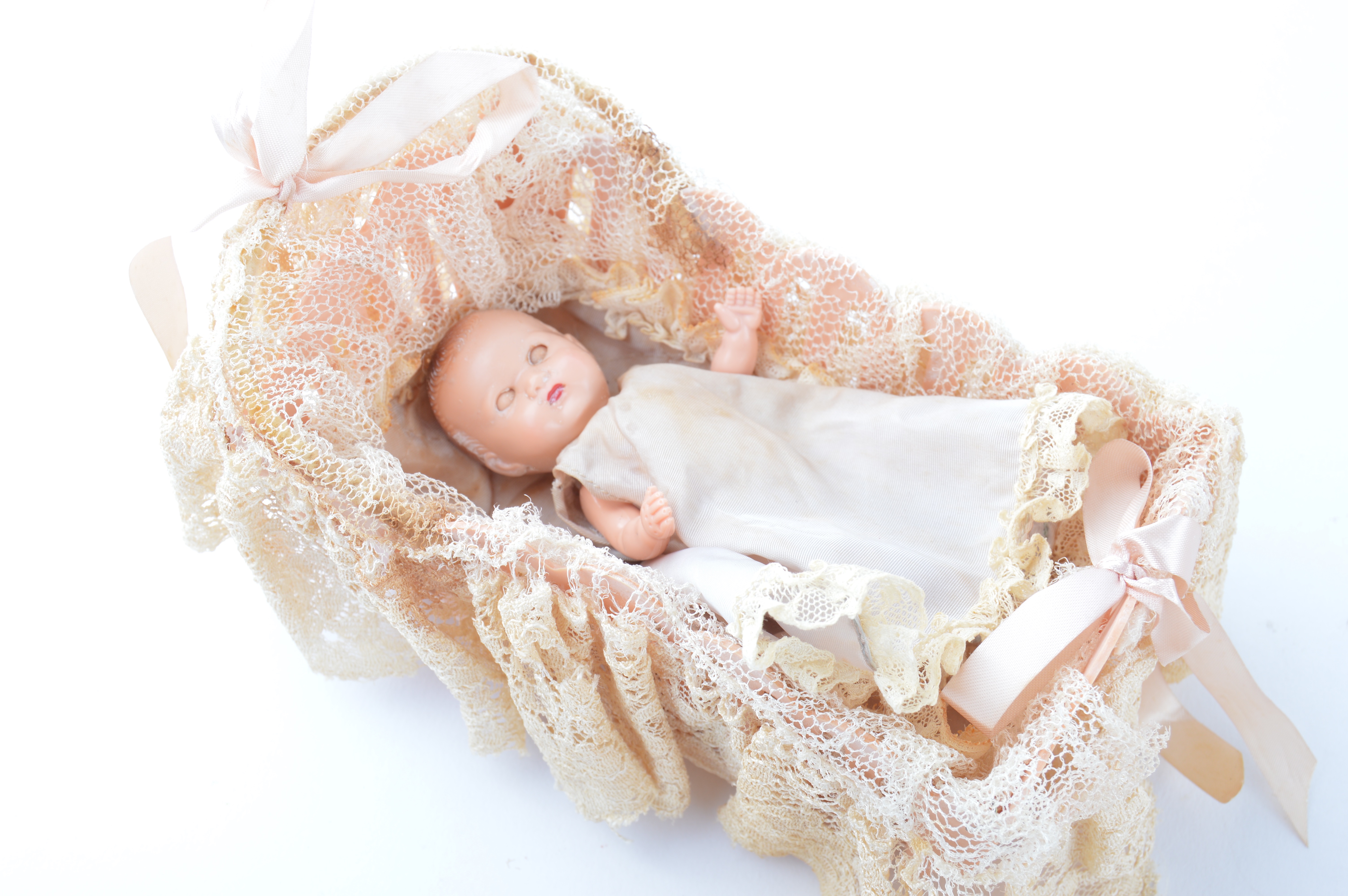 Three Vintage Hollywood Doll Baby Dolls with Bassinets