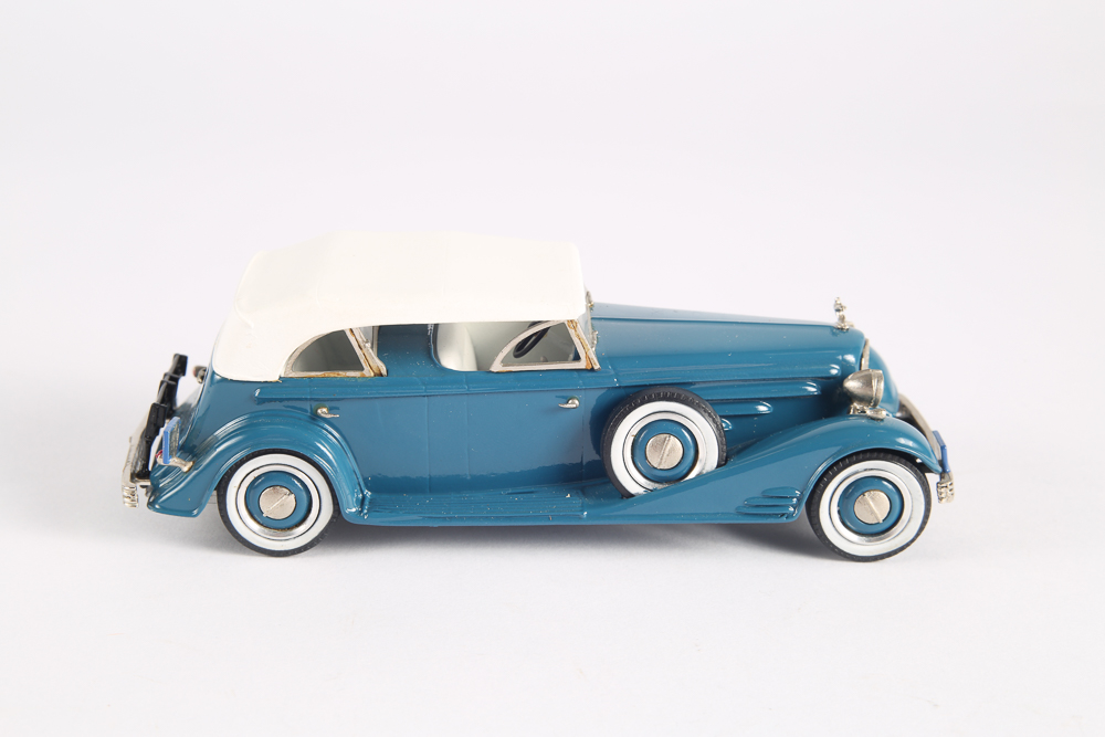 Western Models Ltd 1/43 1933 Cadillac V-16 Convertible Victoria