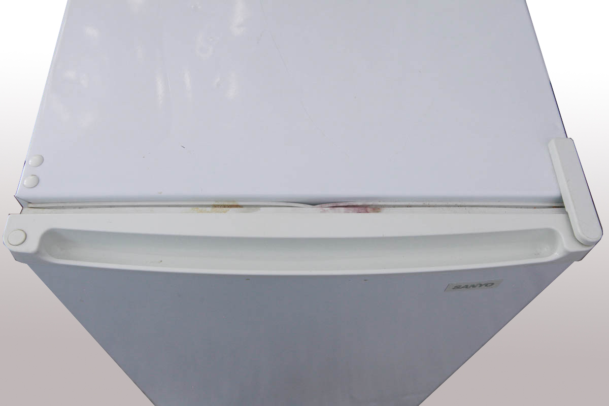 Sanyo Mini Refrigerator